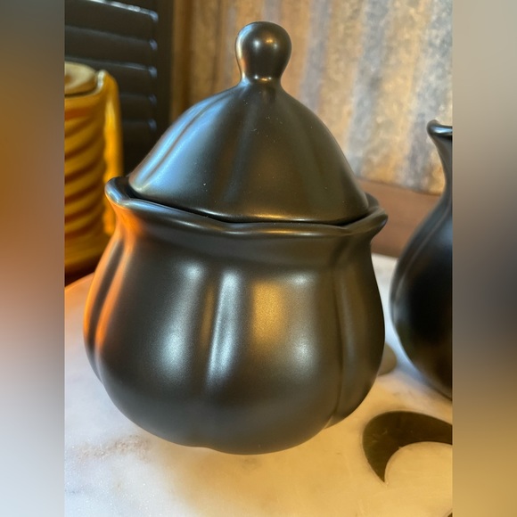 NWOT Black Matte Ceramic Sugar Bowl With Lid And Creamer Set - Picture 3 of 7